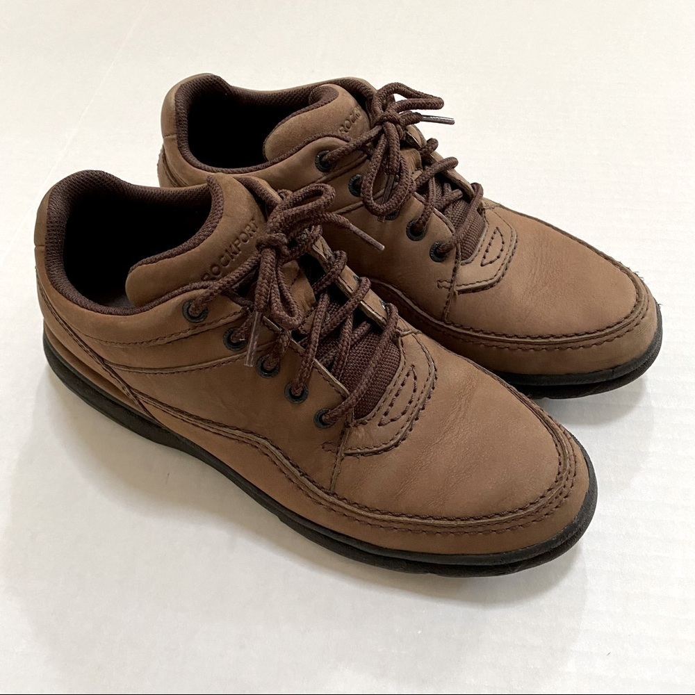 Rockport Women’s World Tour Classic Shoes. Size 8.5